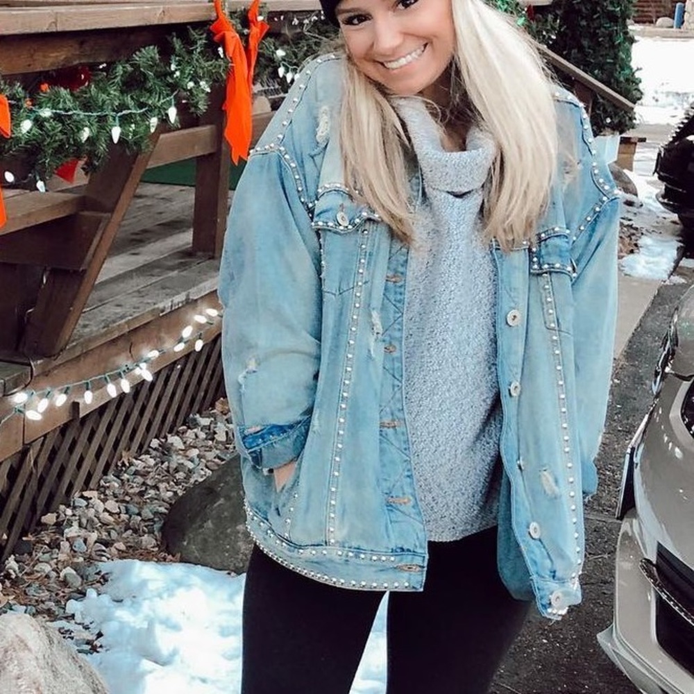 Vici Studden Oversized Denim Jacket